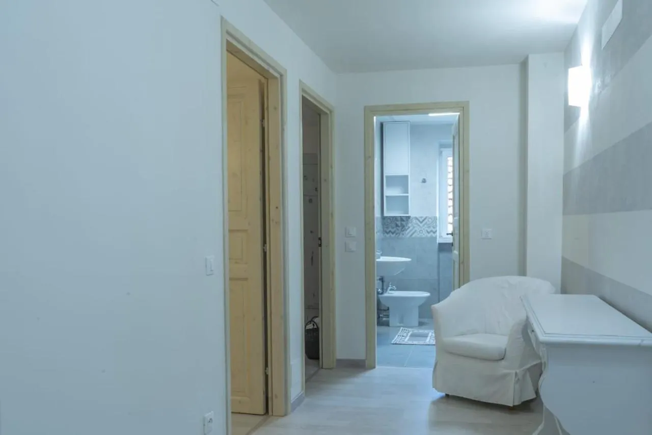 Holiday home Martalagattahome San Felice del Benaco