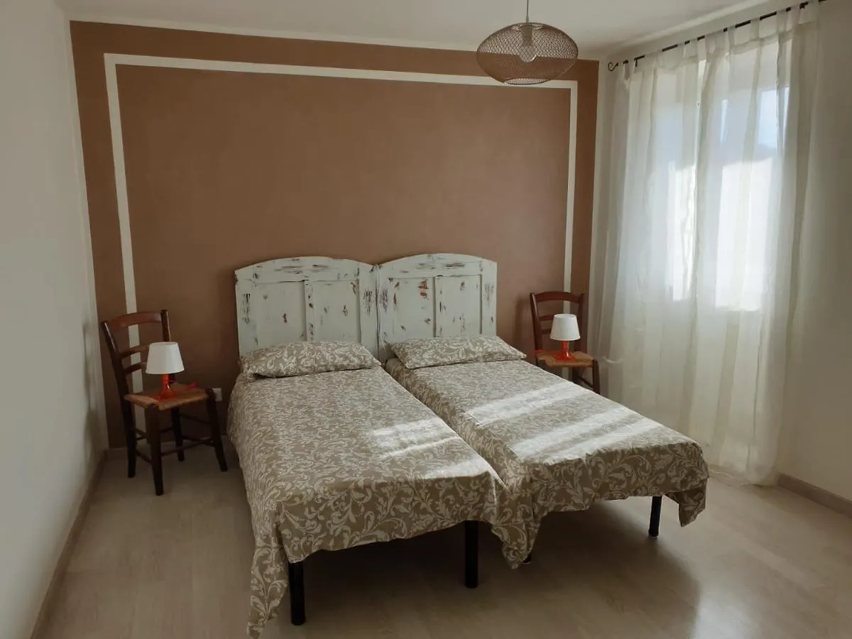 Martalagattahome San Felice del Benaco